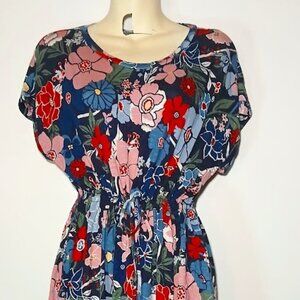 NWT Motherhood Floral Top With Tie Waist Size Small